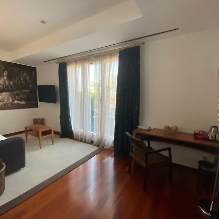 Szálloda Card International