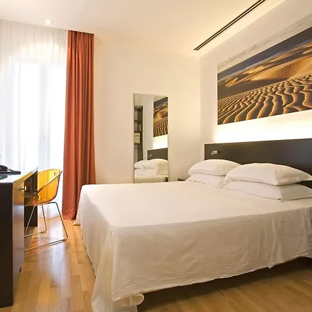 Card International 4* Rimini