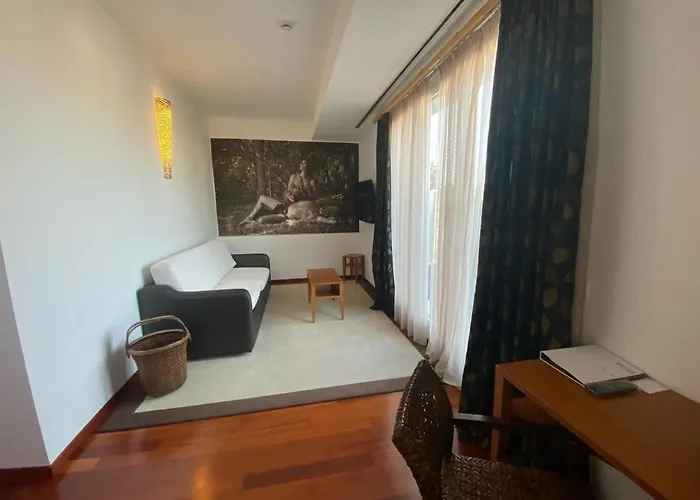 Card International Hotell