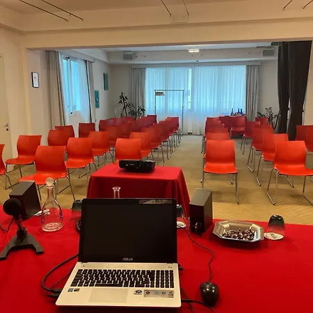 Hotel Card International