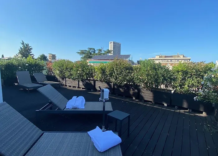 Hotel Card International 4*