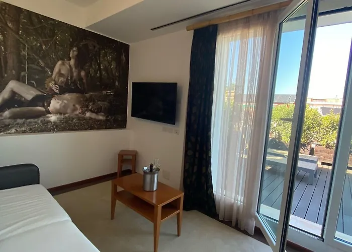 カード インターナショナル 4* リミニ