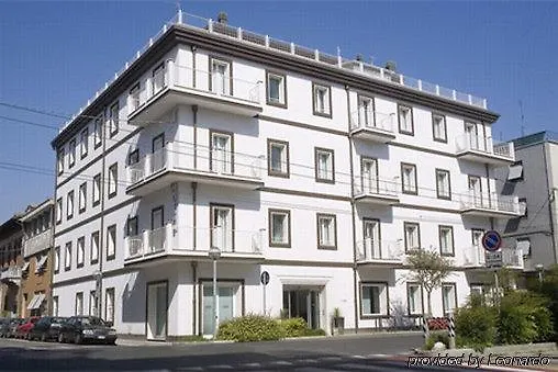 Card International Hotel 4*