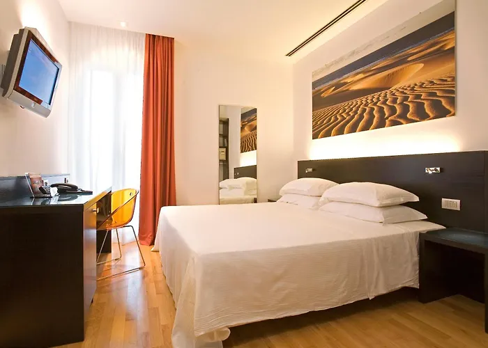 Card International 4* Rimini