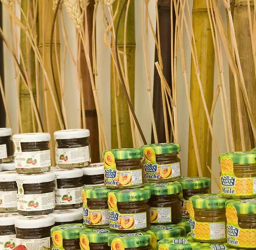 カード インターナショナル 4*