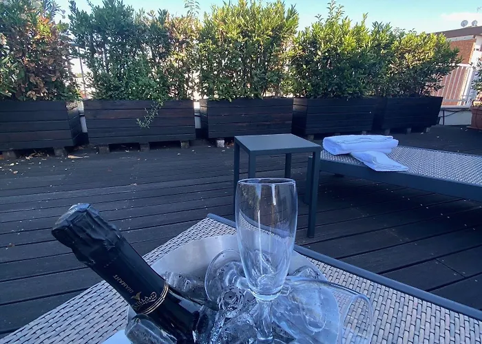 Card International Отель 4*